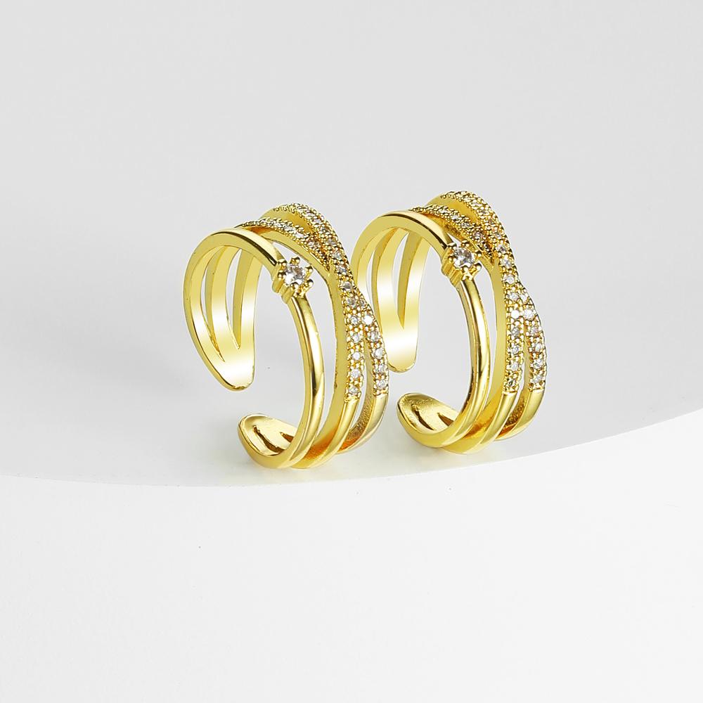 LUXE GLEAM RADIANT RING - MOONRAKER