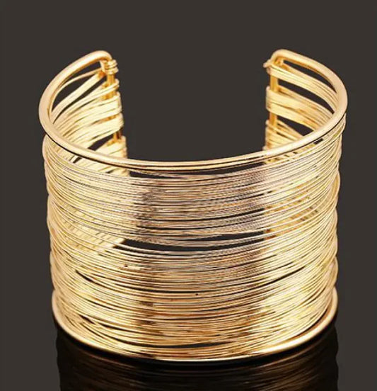 Wave Cuff Bracelet - MOONRAKER